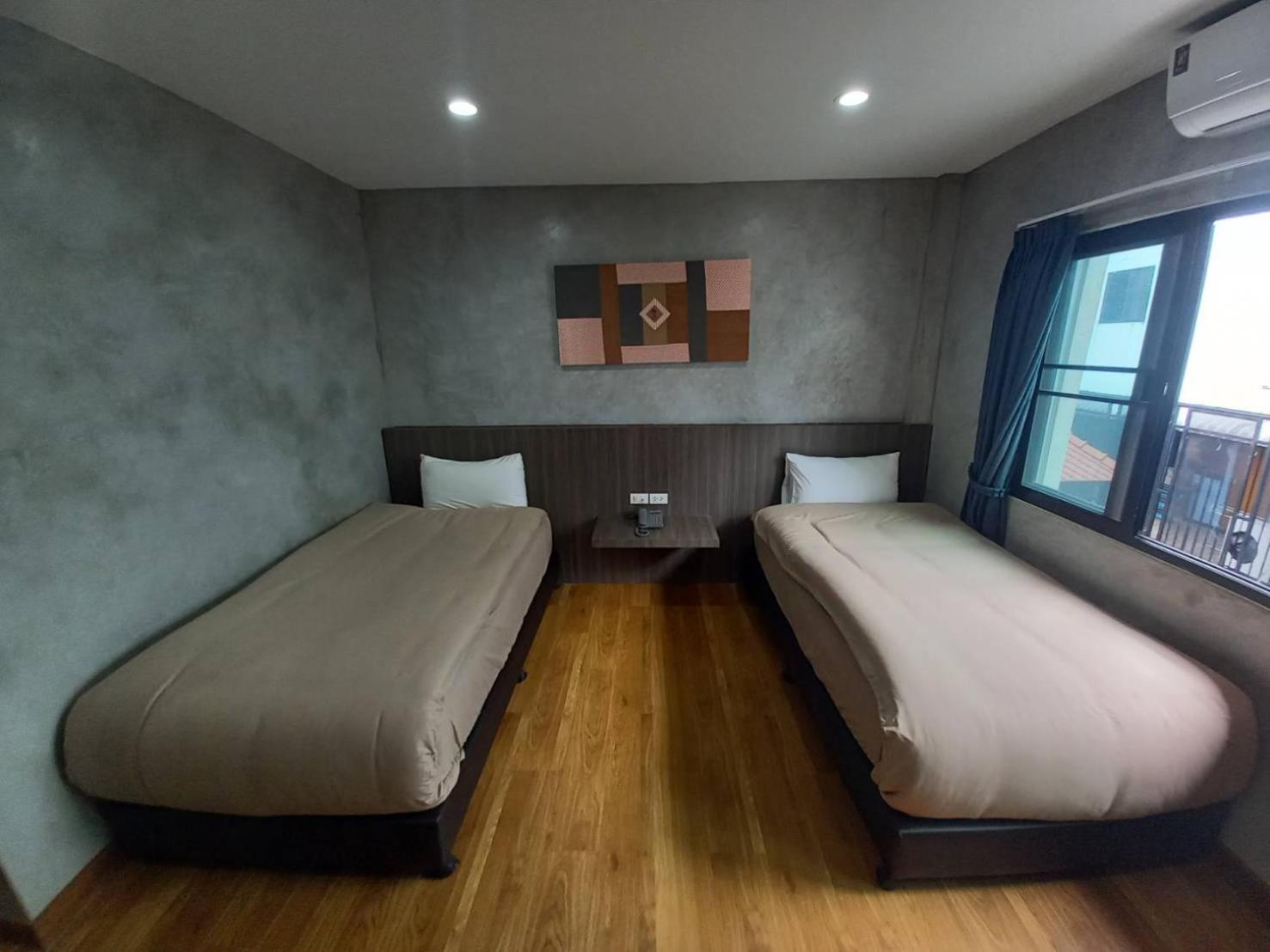BURI Hotel And Hostel Chiang Mai Exterior foto